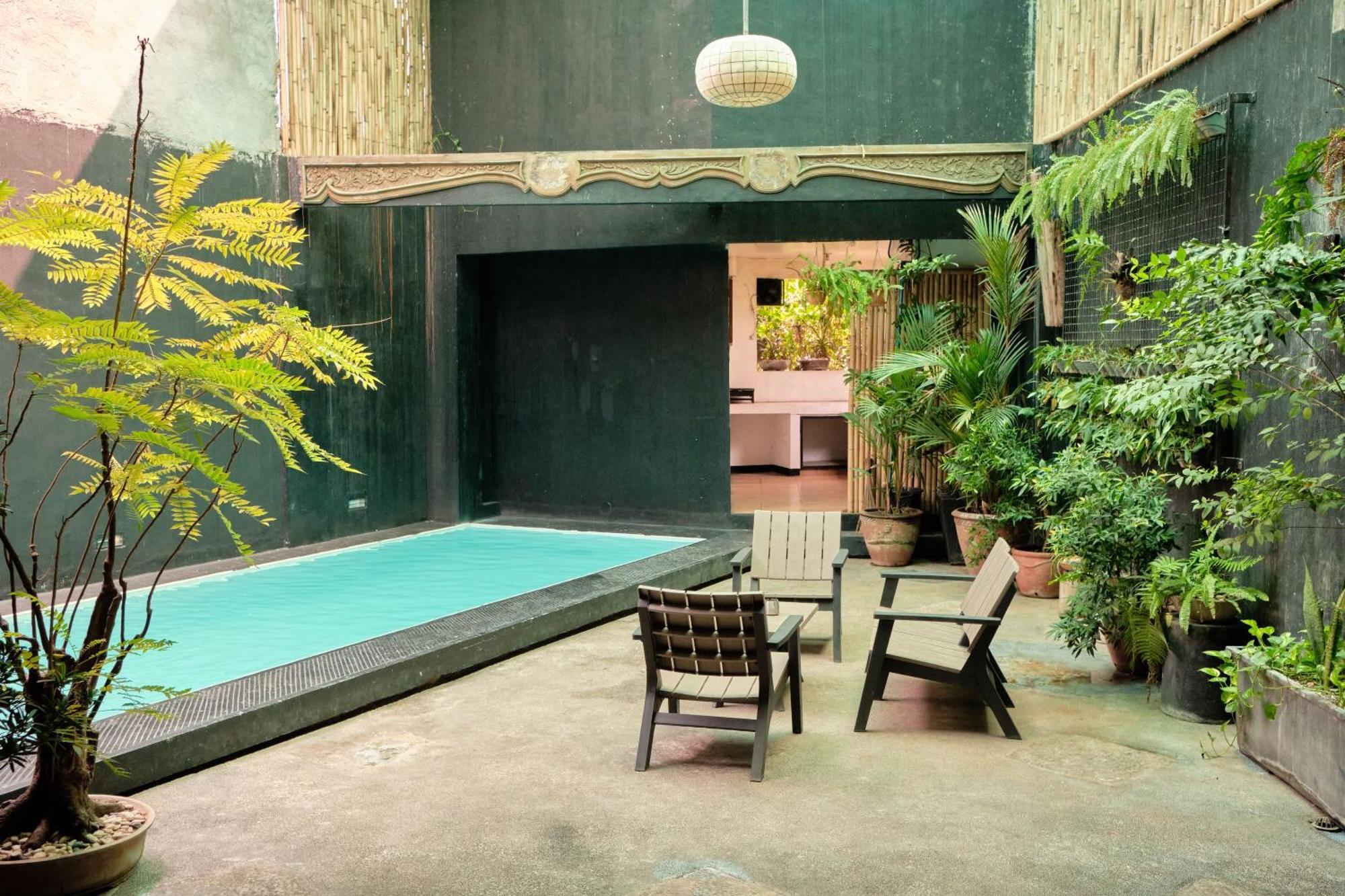 Tropical Poolhouse Qc Lejlighed Manila Eksteriør billede